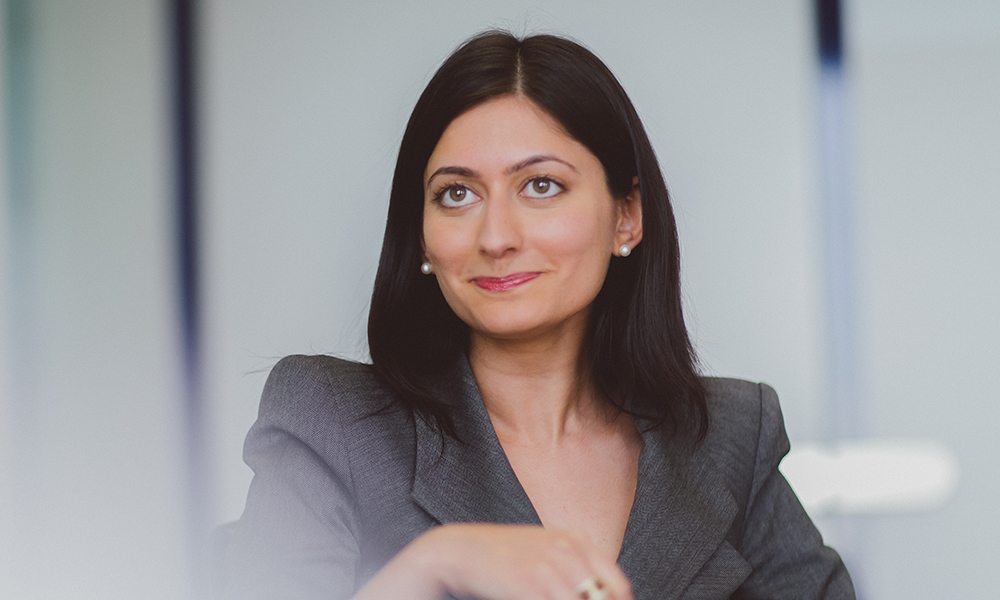 divya dhar 4